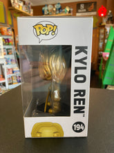 Load image into Gallery viewer, FUNKO POP Star Wars Kylo Ren 194 (Missing Walmart Exclusive Sticker)
