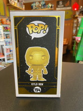 Load image into Gallery viewer, FUNKO POP Star Wars Kylo Ren 194 (Missing Walmart Exclusive Sticker)
