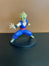 Load image into Gallery viewer, Dragonball Blood of Saiyans XIII (13) Son Gohan Figure Preowned Approx. 6.5” Tall
