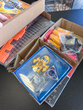 Load image into Gallery viewer, Hasbro Battle B-Daman 10 Game Tournament Set T-01
