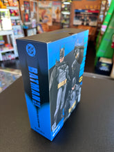 Load image into Gallery viewer, Beast Kingdom DC Batman DAH-143 Dynamic 8-Ction Heores Figure
