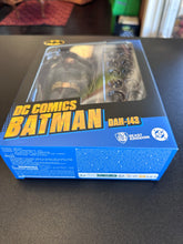 Load image into Gallery viewer, Beast Kingdom DC Batman DAH-143 Dynamic 8-Ction Heores Figure
