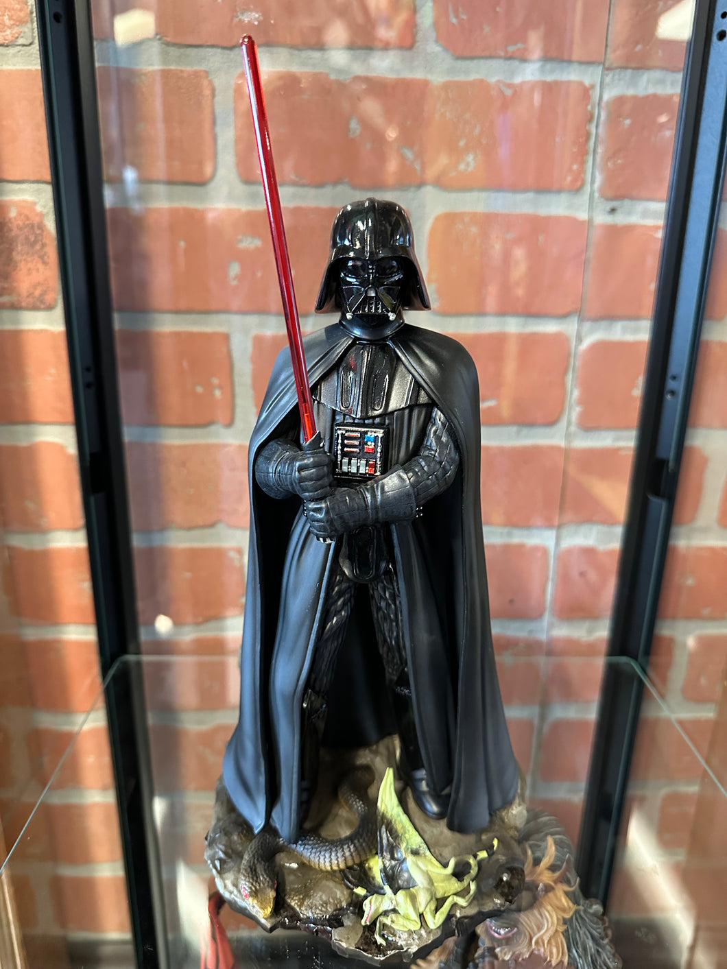 Gentle Giant Star Wars Darth Vader on Dagobah 1:8 Scale Statue PREOWNED