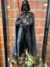 Load image into Gallery viewer, Gentle Giant Star Wars Darth Vader on Dagobah 1:8 Scale Statue PREOWNED
