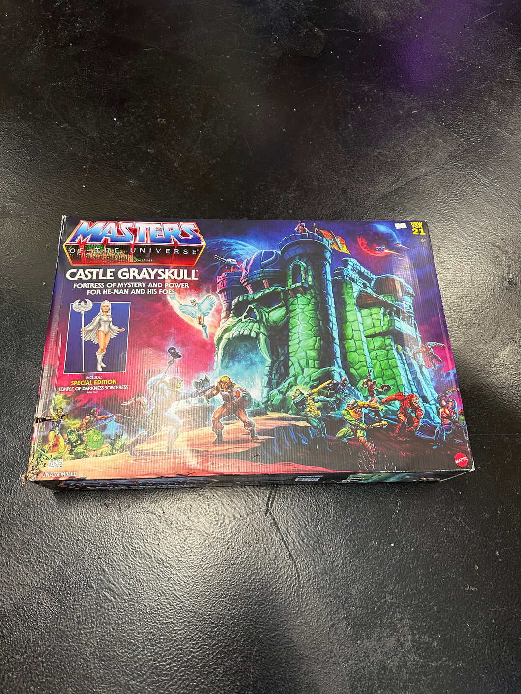 MATTEL MASTERS OF THE UNIVERSE CASTLE GRAYSKULL 2021 OPEN BOX