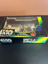 Load image into Gallery viewer, Hasbro Star Wars Power of the Force Purchase of the Droids Sealed
