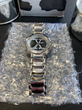 Load image into Gallery viewer, FOSSIL The X Files Collectors Watch 1203/3000
