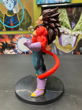 Load image into Gallery viewer, Banpresto DragonBall GT Blood of Saiyans -Special IV- (Preowned)
