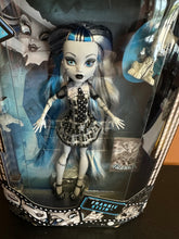 Load image into Gallery viewer, Monster High Reel Drama Frankie Stein 2025
