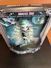 Load image into Gallery viewer, Monster High Reel Drama Lagoona Blue 2025
