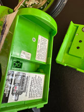 Load image into Gallery viewer, DSI Super Kawasaki Super Gyro Balance Tested Works with Charger/Batteries Preowned
