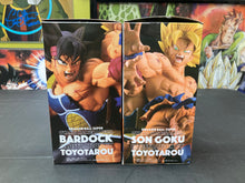 Load image into Gallery viewer, Banpresto Dragonball Super Oyako Kamehameha Bardock &amp; Son Goku Illustration By toyotarou (Preowned)
