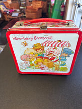 Load image into Gallery viewer, Strawberry Shortcake 1981 Tin Lunchbox No Thermos Preowned Writing
