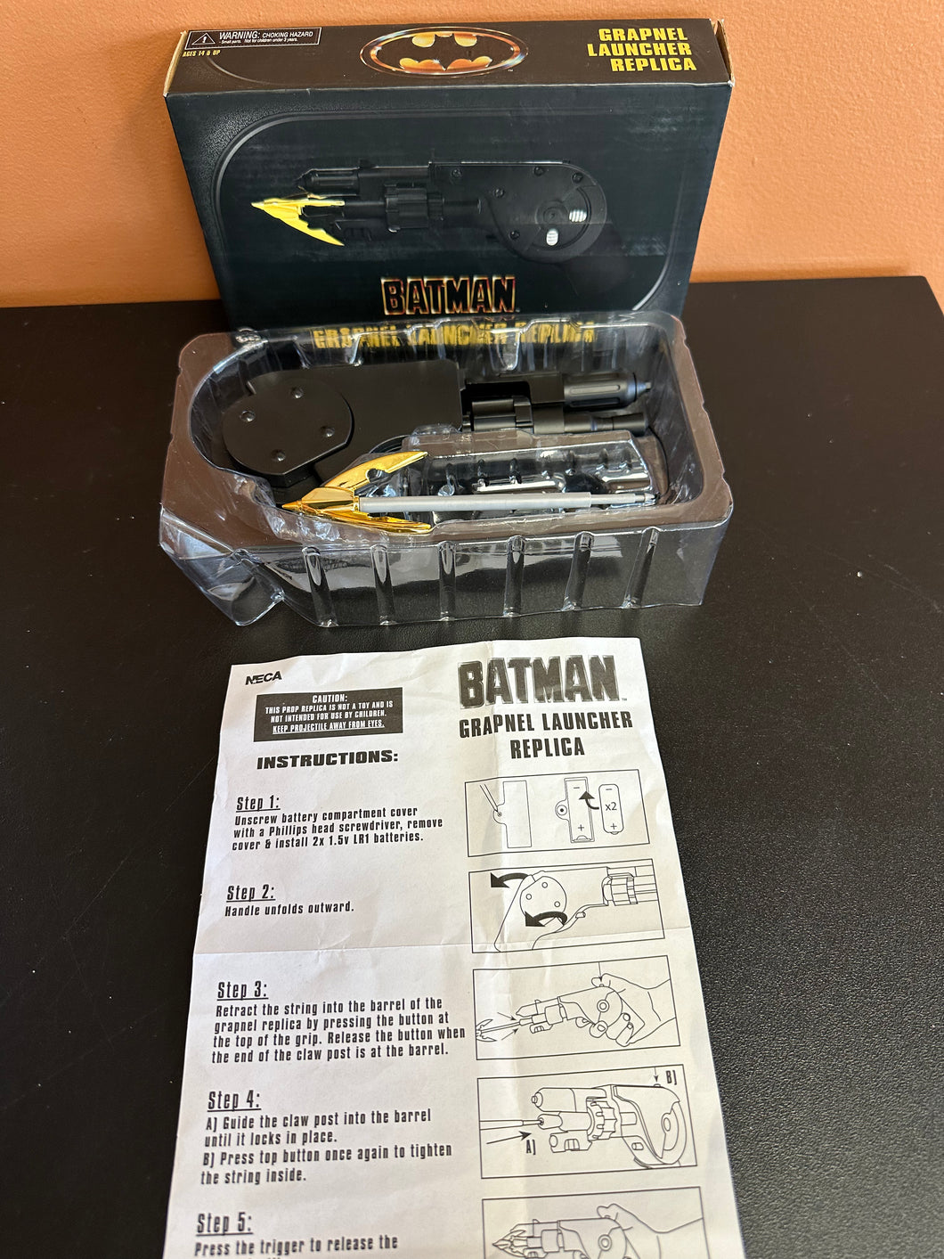 NECA BATMAN GRAPNEL LAUNCHER REPLICA PREOWNED