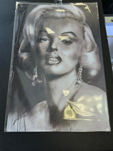 Load image into Gallery viewer, Marilyn Monroe Art Print
