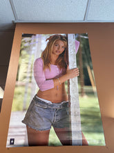 Load image into Gallery viewer, Britney Spears #9030 Poster
