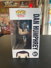 Load image into Gallery viewer, FUNKO POP Gossip Girl Dan Humphrey 621
