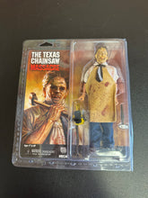 Load image into Gallery viewer, NECA TEXAS CHAINSAW MASSACRE LEATHERFACE CLOTHED FIGURE
