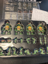 Load image into Gallery viewer, 5 Points Figures Eastman and Laird’s Teenage Mutant Ninja Turtles Set Open Box

