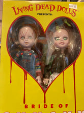 Load image into Gallery viewer, MEZCO TOYZ LDD BRIDE OF CHUCKY &amp; TIFFANY 2 PACK BOX DMG

