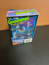 Load image into Gallery viewer, Goosebumps Collectibles #16 One Day At Horrorland The Horror Figure Read Details
