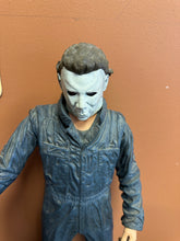 Load image into Gallery viewer, NECA Halloween Michael Myers 1/4 Scale 18” Figure Preowned
