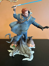 Load image into Gallery viewer, Diamond Select Jedi Fallen Order Cal Kestis Gallery Diorama GameStop Preowned
