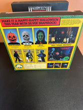 Load image into Gallery viewer, NECA HALLOWEEN III SEASON OF THE WITCH 3 PACK CLOTHED FIGURES
