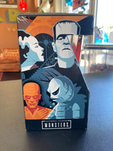 Load image into Gallery viewer, UNIVERSAL STUDIOS MONSTERS Pint Glass
