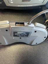 Load image into Gallery viewer, GoldStar 3DO Interactive Multiplayer GDO101M with 1 wired controller
