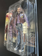Load image into Gallery viewer, NECA Texas Chainsaw Massacre Part 2 Chop Top RETRO Clothed Figure PCK DMG

