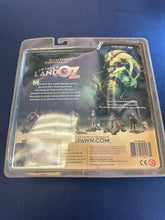 Load image into Gallery viewer, McFarlane Toys Twisted Land of Oz The Scarecrow Chapters 4 &amp; 5 Series Two Yellow DMG Package
