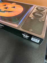 Load image into Gallery viewer, Trick or Treat Studios Halloween III Season of the Witch 1:6 Scale Set of 3 Figures
