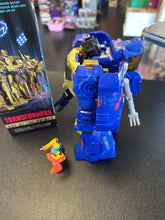 Load image into Gallery viewer, Hasbro Transformers Age of the Primes G2 Universe Grimlock &amp; Autobot Wheelie Preowned Figure
