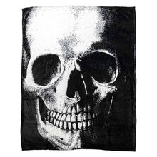 Load image into Gallery viewer, Anatomical Skull Throw Blanket
