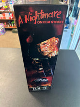 Load image into Gallery viewer, NECA REEL TOYS A NIGHTMARE ON ELM STREET 3 DREAM WARRIORS FREDDY KRUEGER GLOVE REPLICA PROP
