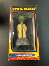 Load image into Gallery viewer, Comic Images 2005 Star Wars Yoda Bobblehead
