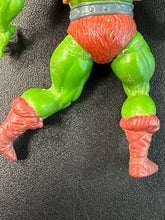 Load image into Gallery viewer, Masters of the Universe MOTU Man-at-Arms 1981 Loose Soft Head Figure
