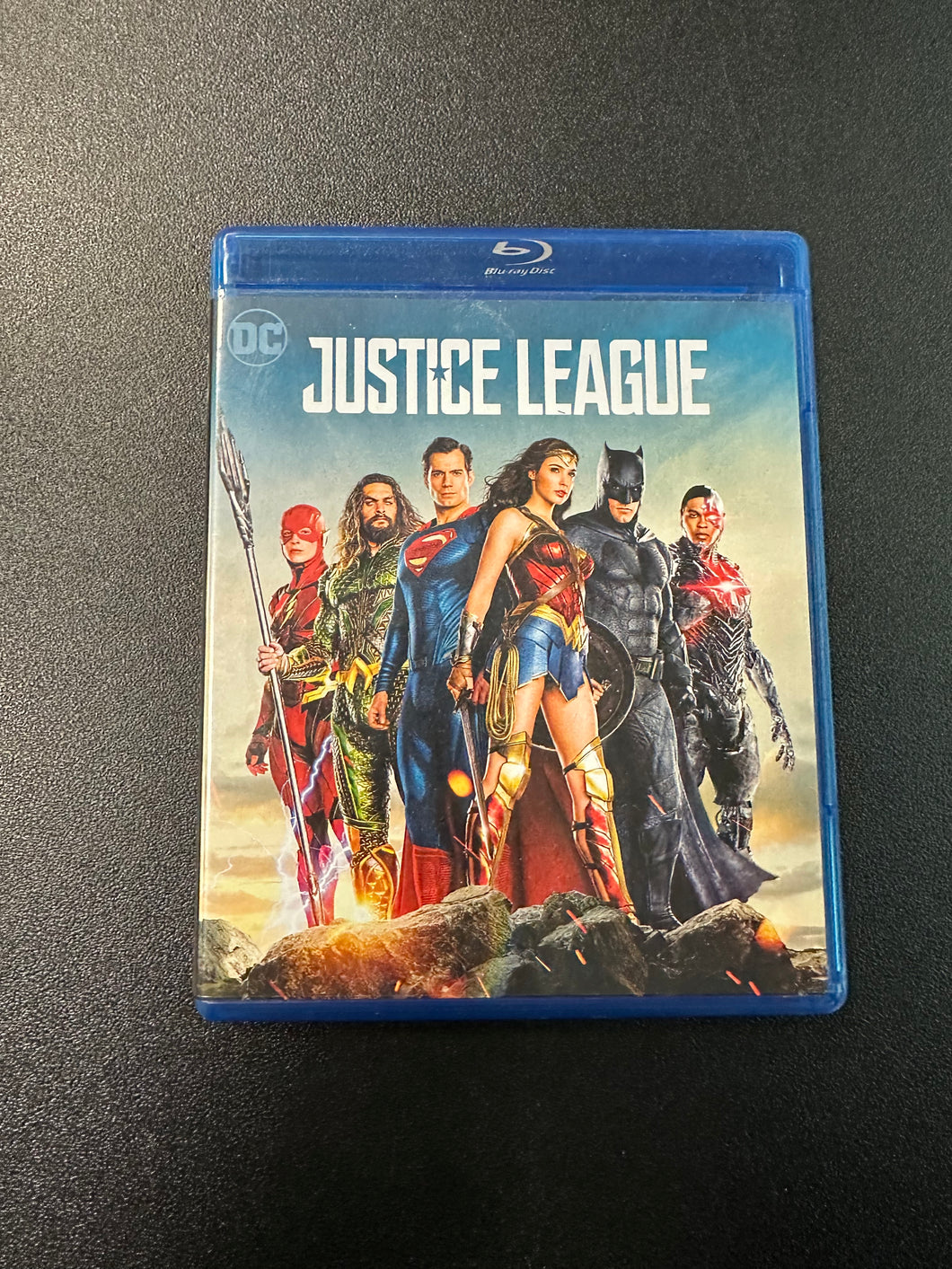 DC JUSTICE LEAGUE [BluRay + DVD] PREOWNED