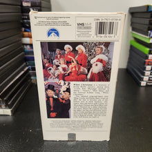 Load image into Gallery viewer, White Christmas [1990 VHS] Irving Berlins
