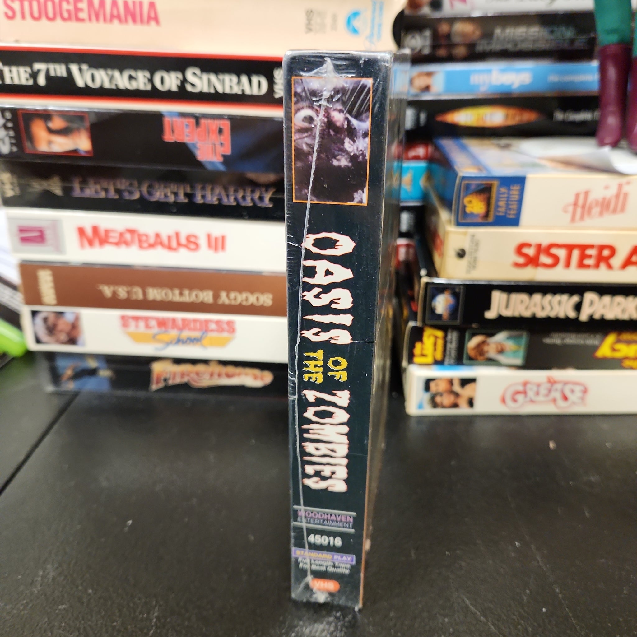 Oasis of the Zombies [1999 VHS] NEW/SEALED Horror – Hitchhiker Toys
