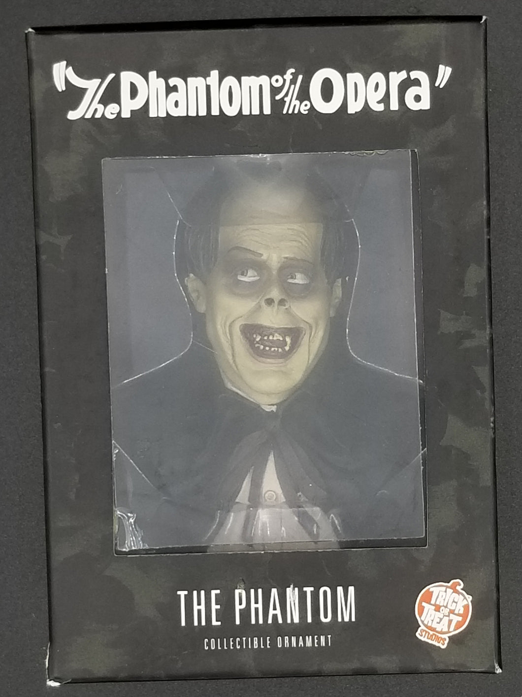 Holiday Horrors The Phantom of the Opera Bust Ornament Collectable