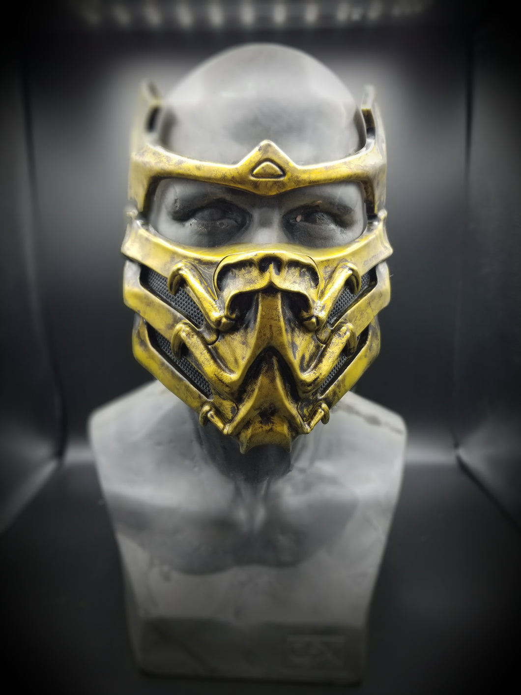 Mortal Kombat Deluxe Scorpion Mask