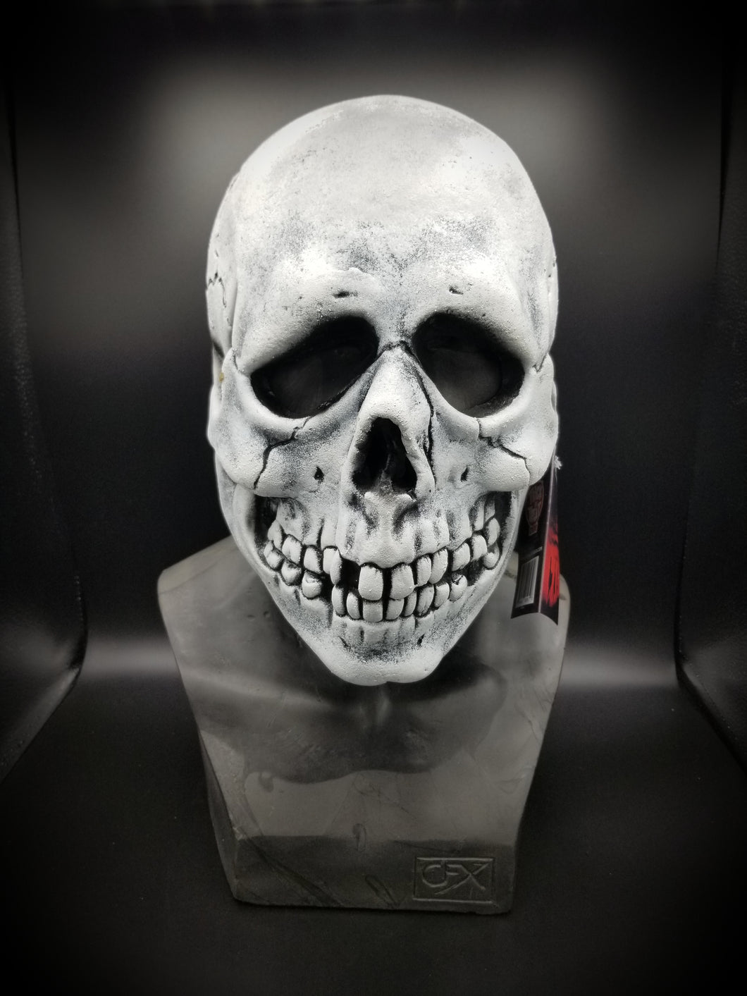 Halloween 3 Season of the Witch Silver Shamrock Skull Mask