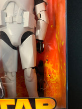 Load image into Gallery viewer, HASBRO STAR WARS REVENGE OF THE SITH CLONE TROOPER NEW IN BOX
