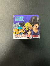 Load image into Gallery viewer, Bandai Namco Adverge 15 Dragon Ball Ultimate Gohan Shokugan Mini Figure LP
