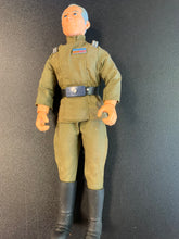 Load image into Gallery viewer, STAR WARS 1997 LOOSE GENERAL COMMANDER
