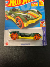 Load image into Gallery viewer, HOT WHEELS SPEED TEAM ROADSTER BITE 1/5 22/250

