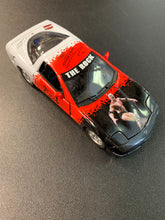 Load image into Gallery viewer, WELLY TOY ISLAND 97 CORVETTE THE ROCK 1:24 SCALE LOOSE
