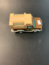Load image into Gallery viewer, STROMBECKER HUNTING CAMPER  TOOTSIETOY TRUCK
